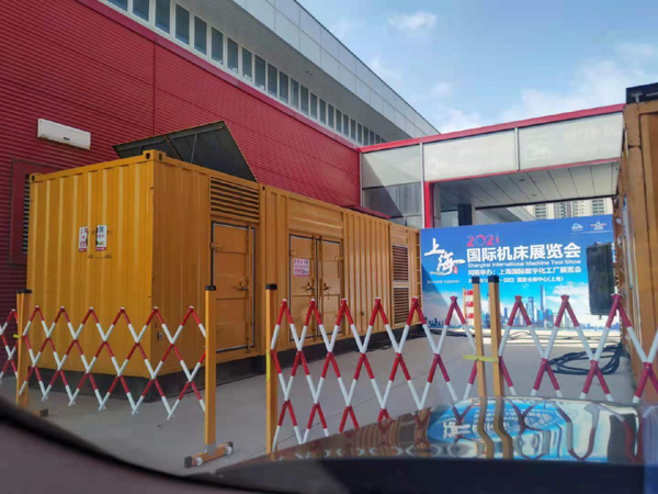 托里发电车出租-发电机无电压或电压太低怎么办？
