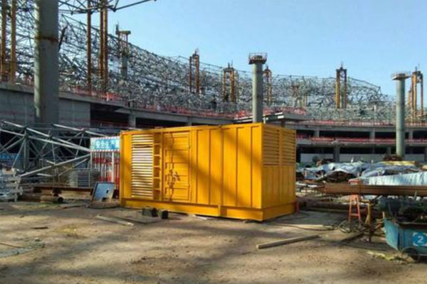 托里发电机出租如何判断空气滤清器是否需要更换？