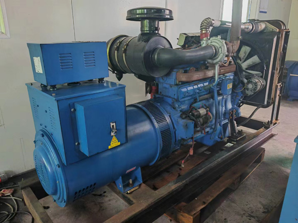 托里100kW柴油发电机组使用多级机油有哪些优缺点？